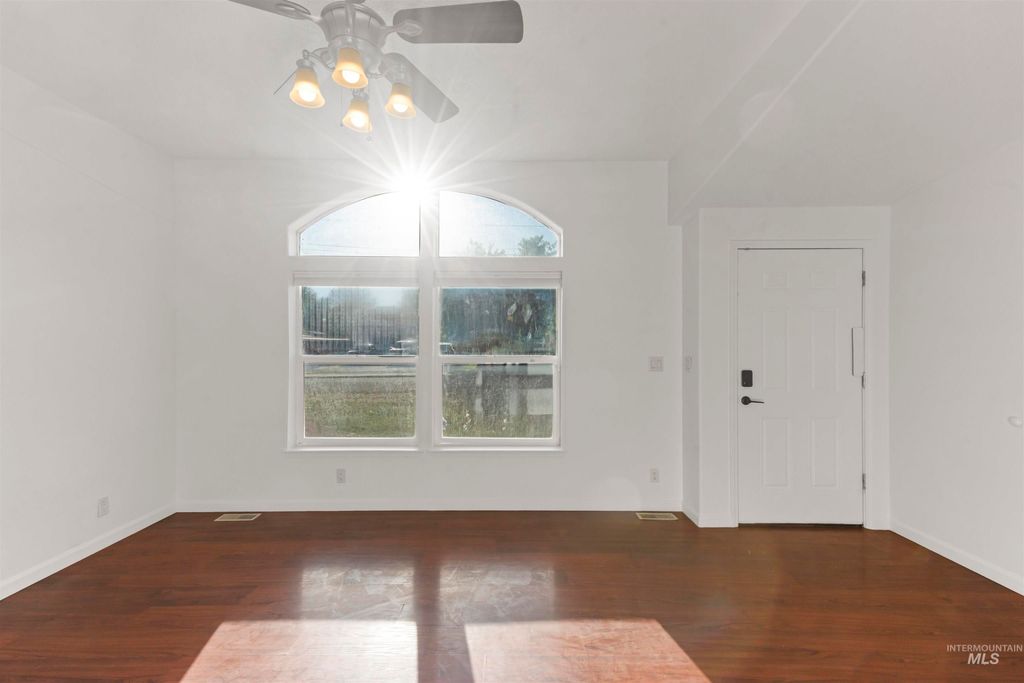 Photo of 2107 S Phillippi Street, Boise, ID 83705 (MLS # 98991153)