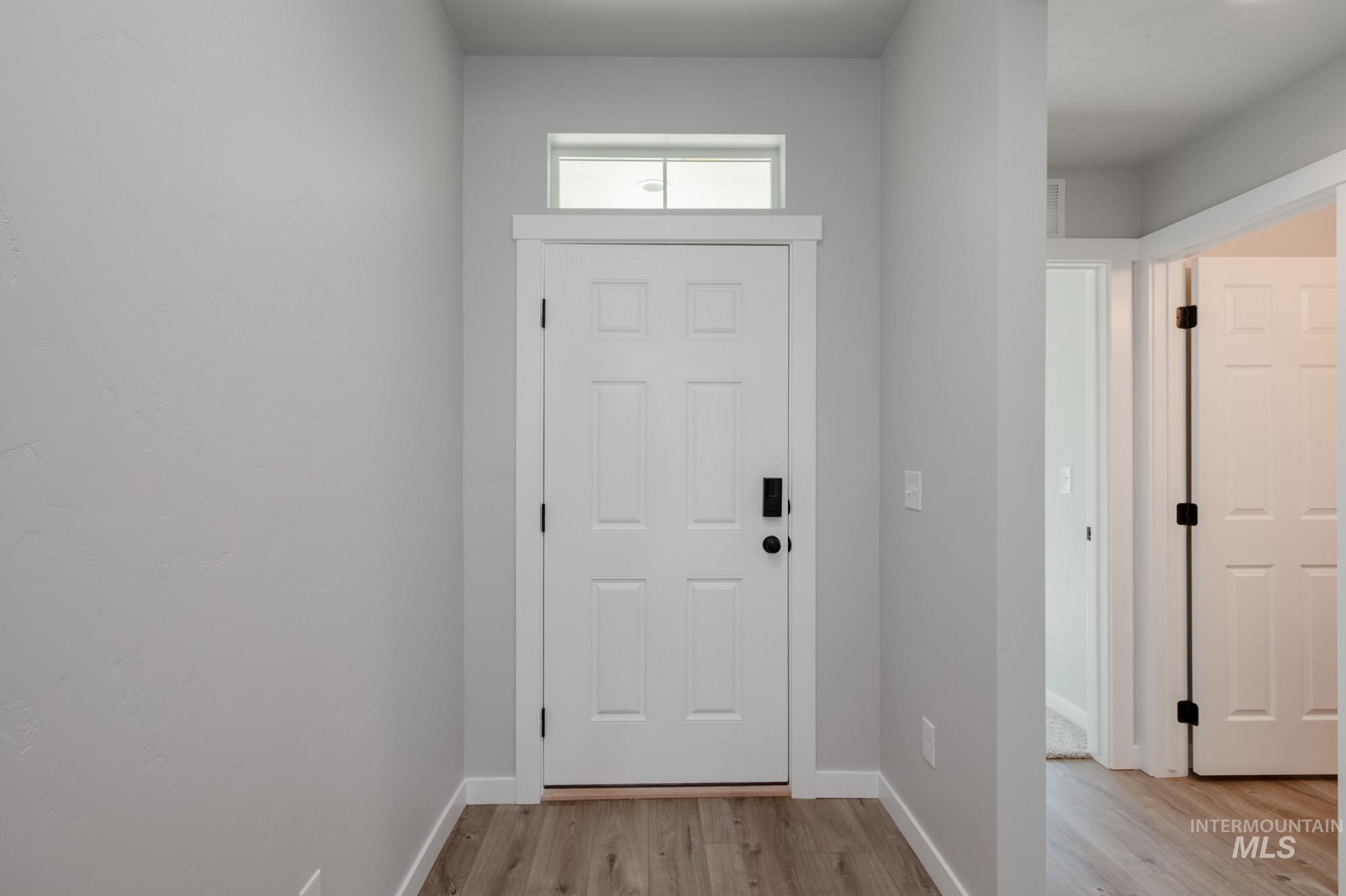 18467 N Monkshood Ave