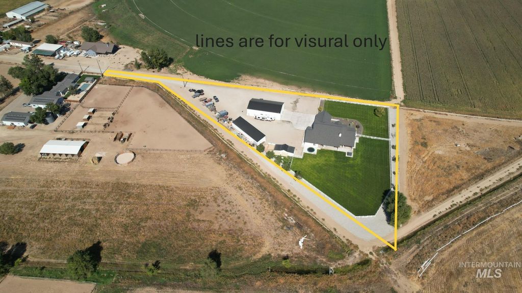 Photo of 11621 Bullock Road, Middleton, ID 83644 (MLS # 98963809)