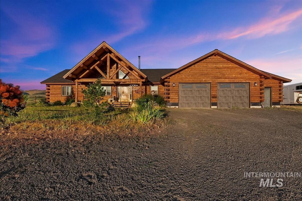 Photo of 1684 Stirrup Way, Council, ID 83612 (MLS # 98945280)