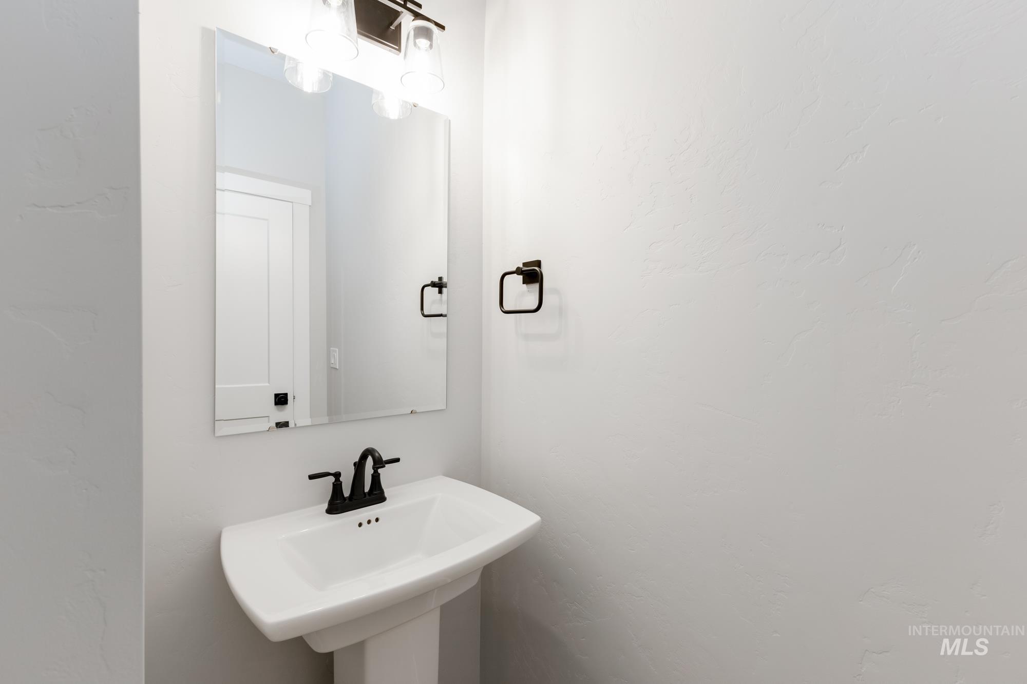 Bathroom featuring a sink