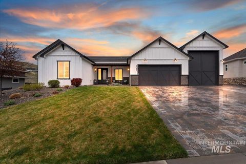 Photo of 5052 W Avimor Drive, Eagle, ID 83714 (MLS # 98981256)