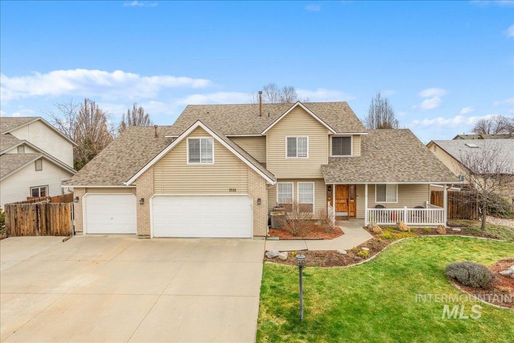 Photo of 3534 N Summerpark Ave, Meridian, ID 83646 (MLS # 98977103)