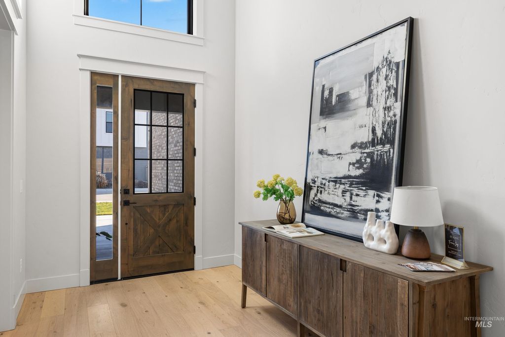 Photo of 133 S Steel Farm Ave, Eagle, ID 83616 (MLS # 98972487)