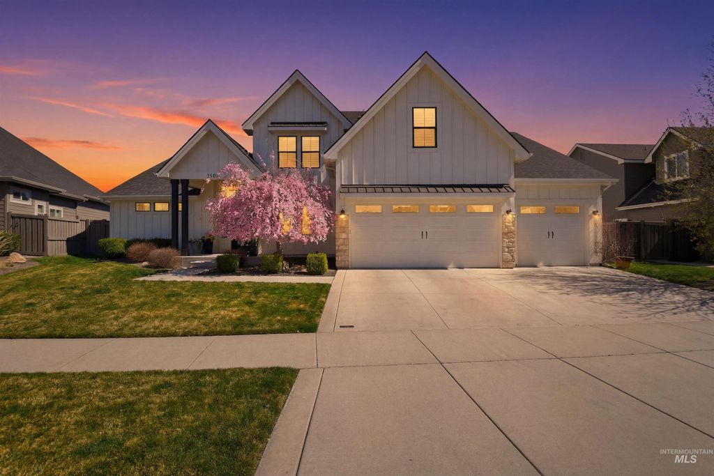 Photo of 1790 N Black Forest Way, Eagle, ID 83616 (MLS # 98979633)