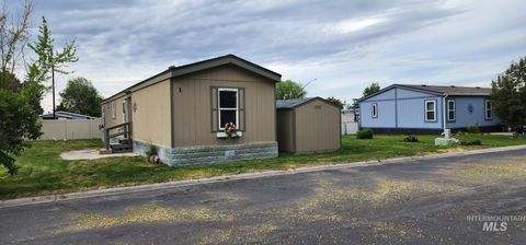 Photo of 5016 E. Ustick RD #1, Caldwell, ID 83605 (MLS # 98985666)