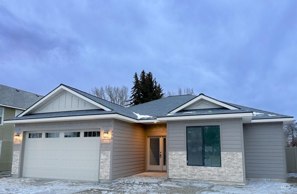 Photo of 225 Whitman St, Albion, ID 83311 (MLS # 98971439)