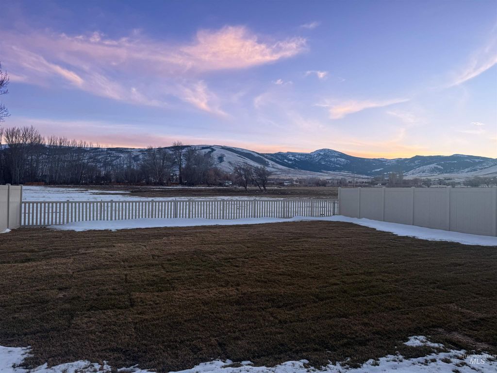 Photo of 225 Whitman St, Albion, ID 83311 (MLS # 98971439)