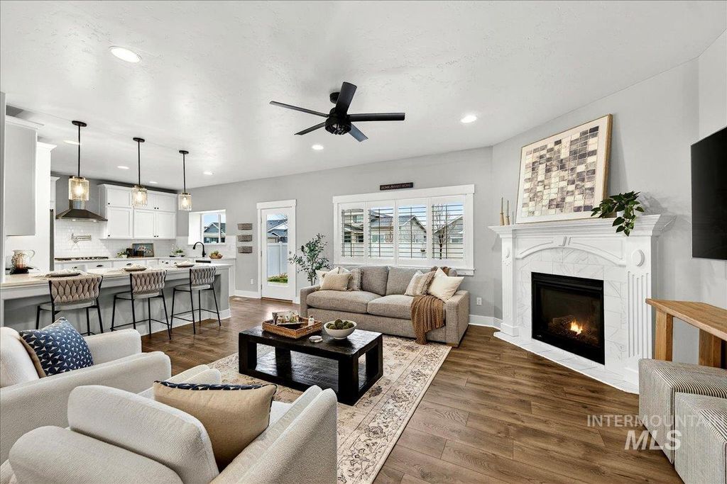 Photo of 5903 W Mattawa Dr, Meridian, ID 83646 (MLS # 98976015)