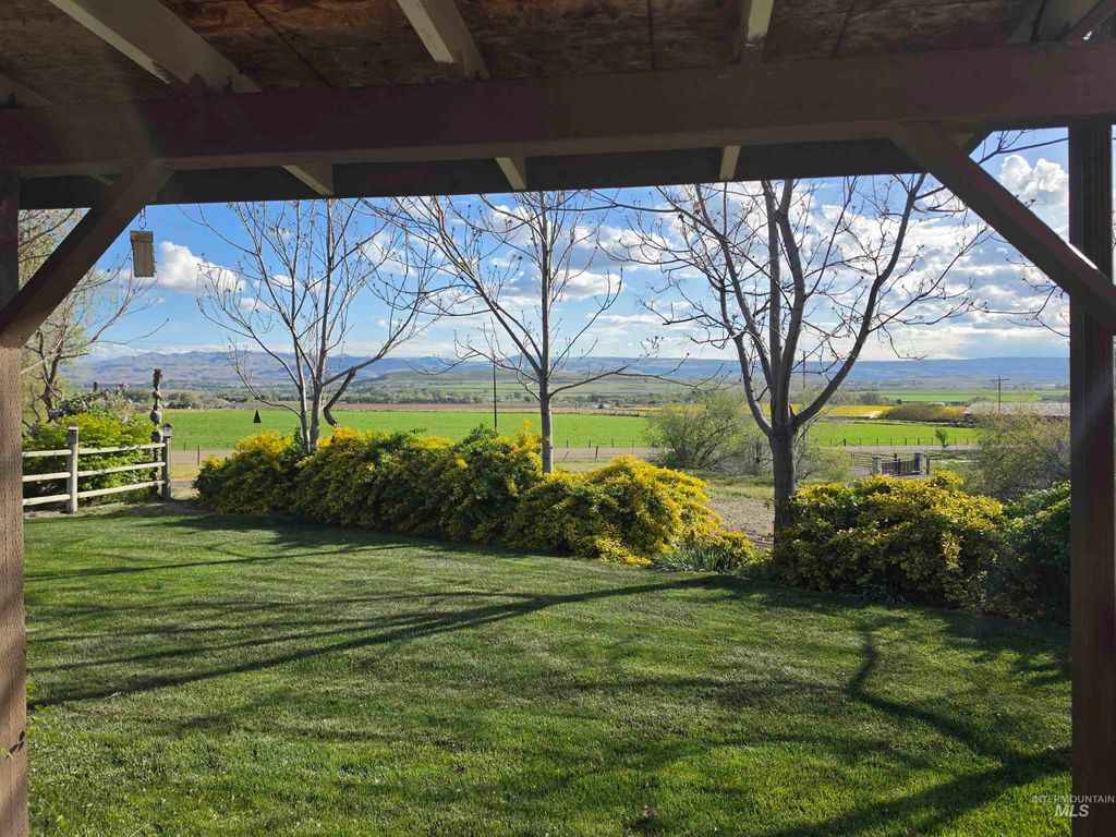 Photo of 19152 Marsing Road, Caldwell, ID 83607 (MLS # 98983907)