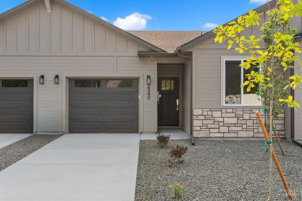 Photo of 2359 S Bayne Lane, Nampa, ID 83686 (MLS # 98996929)