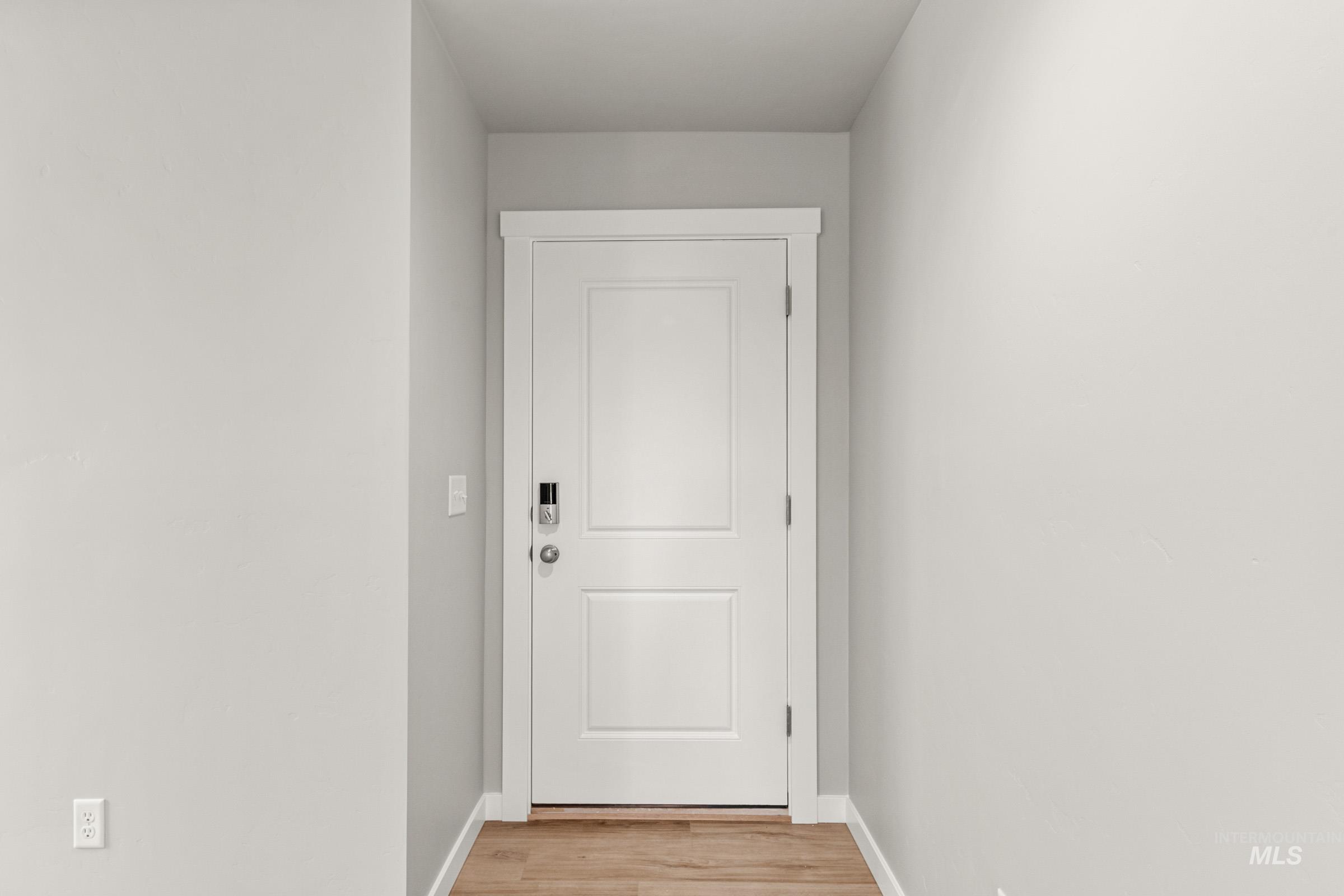 9302 W Blazing Star St