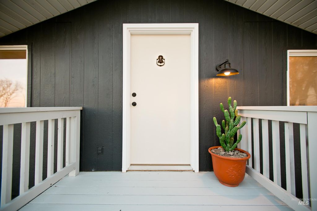 Photo of 860 N 500 W, Rupert, ID 83350 (MLS # 98979974)