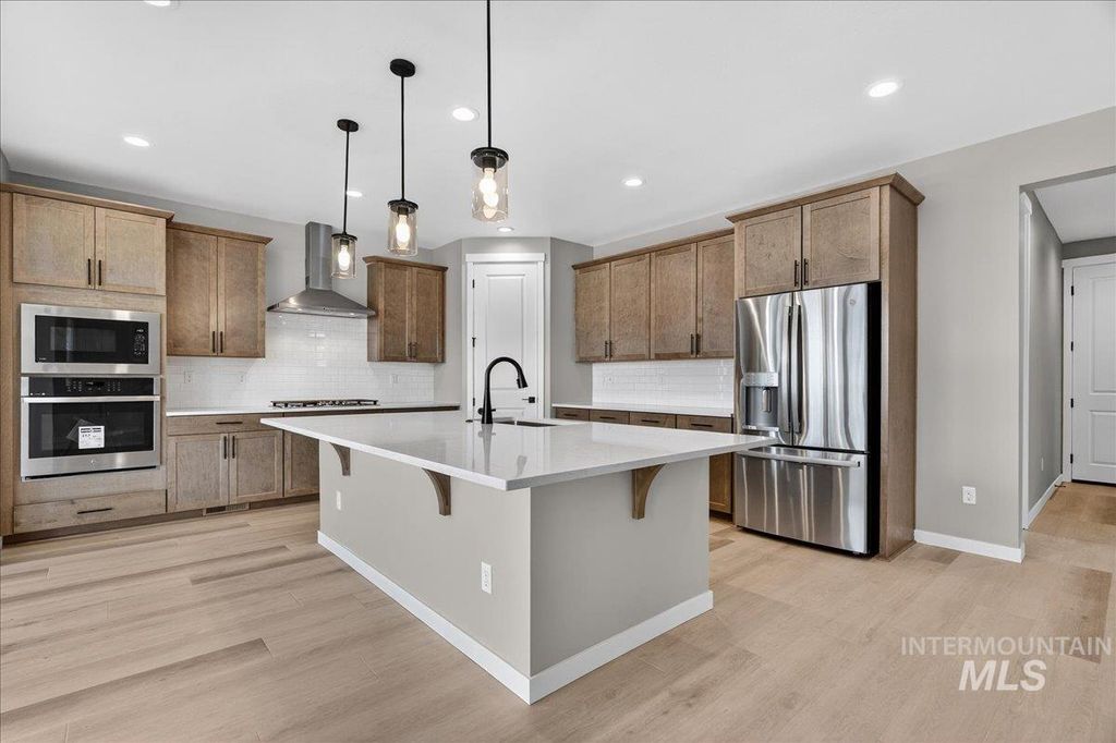 Photo of 1395 Stirling Meadows St, Middleton, ID 83644 (MLS # 98977920)