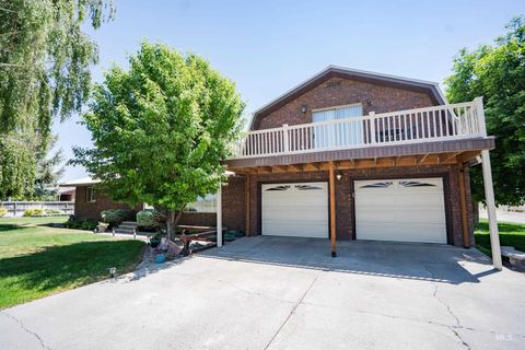 805 W 400 S Heyburn ID 83336