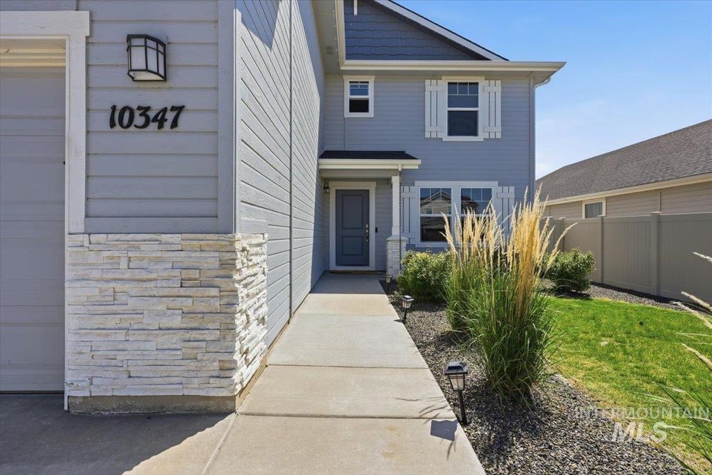 Photo of 10347 Rockaway Ridge St, Nampa, ID 83687 (MLS # 98985336)