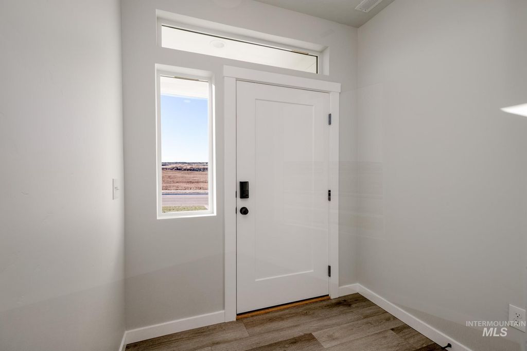 Photo of 13685 Judson St, Caldwell, ID 83607 (MLS # 98972750)