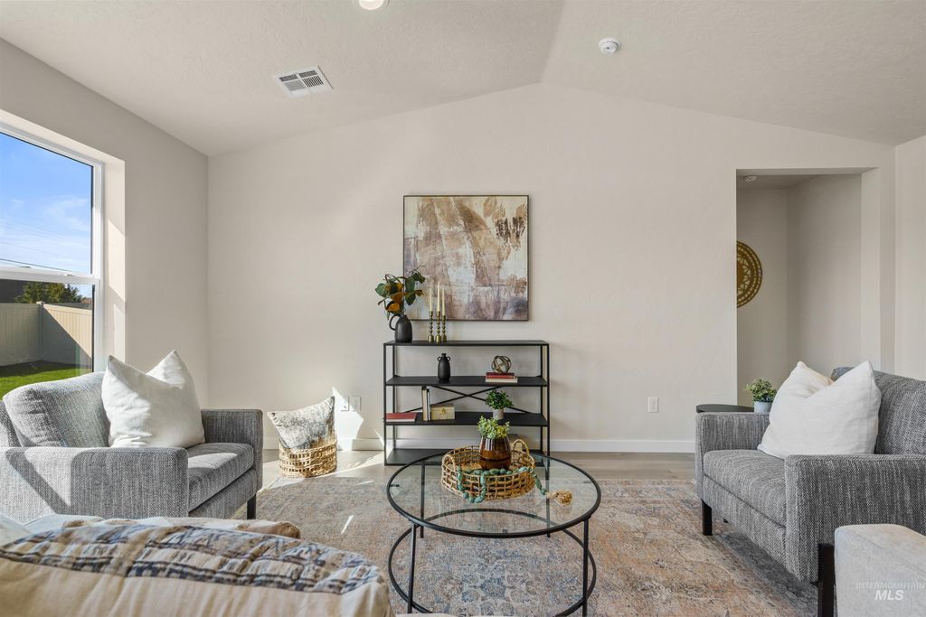 Photo of 1810 Windhelm St, Caldwell, ID 83605 (MLS # 98979439)