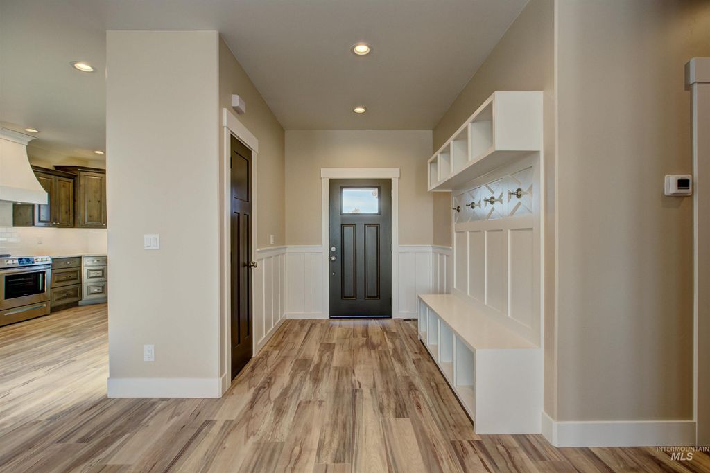 Photo of 609 Cheri Court, Kimberly, ID 83341 (MLS # 98986988)