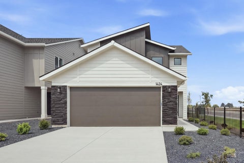 Photo of 1424 W Braden Dr, Meridian, ID 83642 (MLS # 98989911)