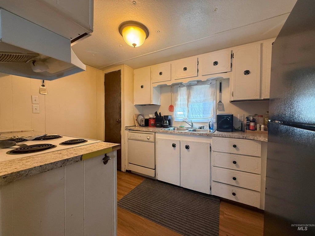 Photo of 1000 Granite Heights Loop #8, Moscow, ID 83843 (MLS # 98993301)