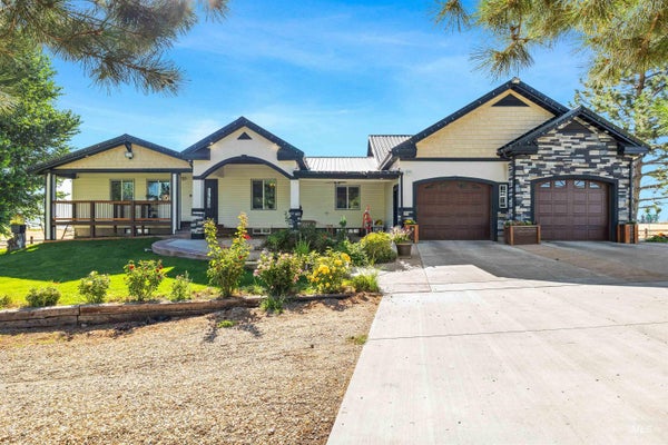 61 S 400 W, BURLEY, ID 83318 - Image dc86d88c29238633db6f5ea76d31cb0c/981673354