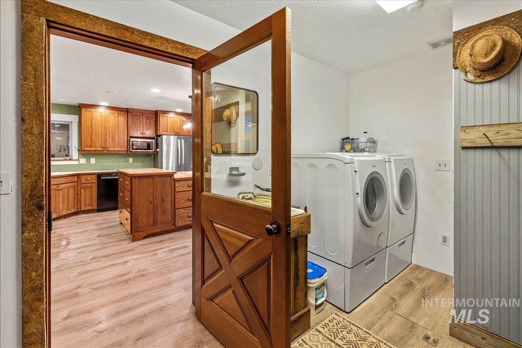 Photo of 6712 Stage Coach Rd, Nampa, ID 83686 (MLS # 98995447)