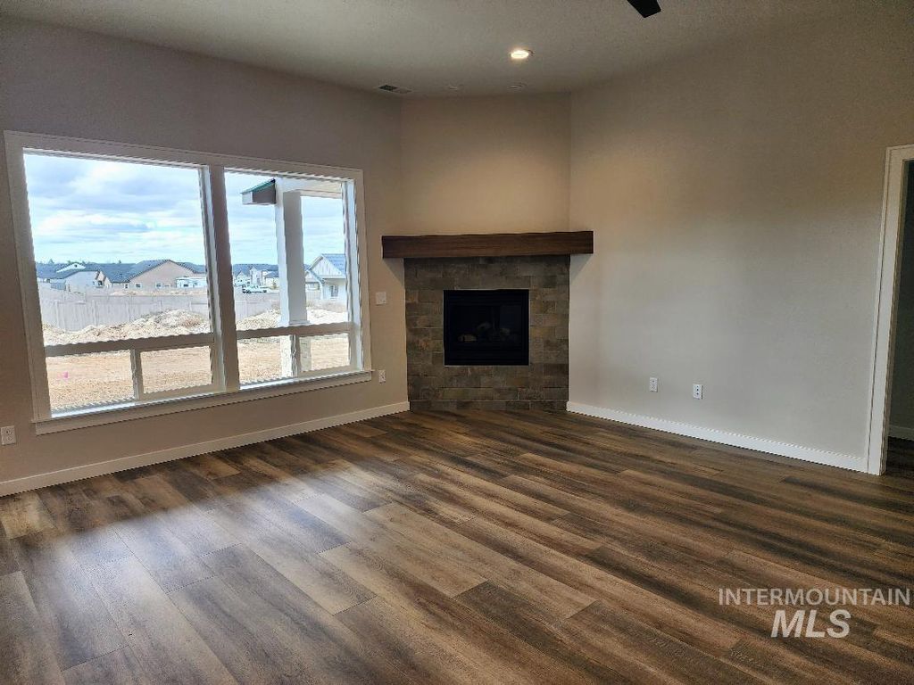 Photo of 2371 S Hurd Ave, Nampa, ID 83686 (MLS # 98975495)