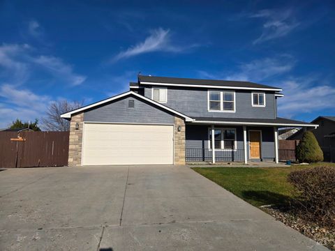 Photo of 237 16th Ave. N, Payette, ID 83661 (MLS # 98969730)