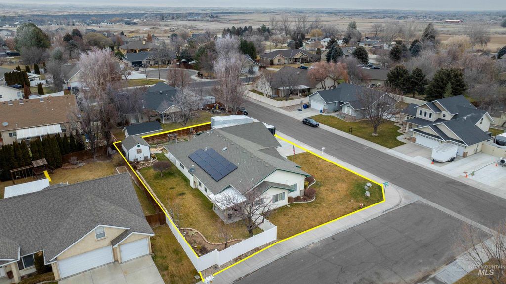 Photo of 1143 Eastridge Way, Twin Falls, ID 83301 (MLS # 98972908)