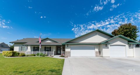 Photo of 1143 Eastridge Way, Twin Falls, ID 83301 (MLS # 98972908)