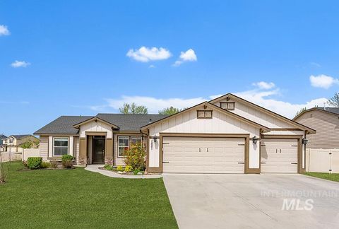 1821 N Ok Corral Place Star ID 83669