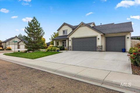 Photo of 13557 Signorello St, Caldwell, ID 83607 (MLS # 98975723)