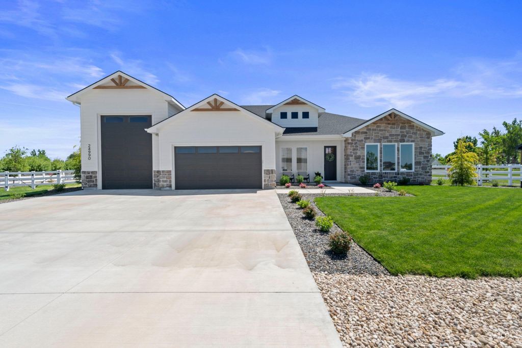 Photo of 24990 Belgian Way, Middleton, ID 83644 (MLS # 98987193)