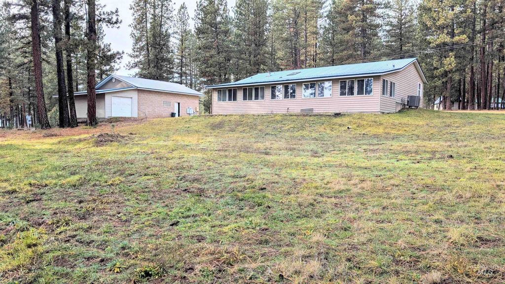 Photo of 22 Hack Ln, Idaho City, ID 83631 (MLS # 98970188)
