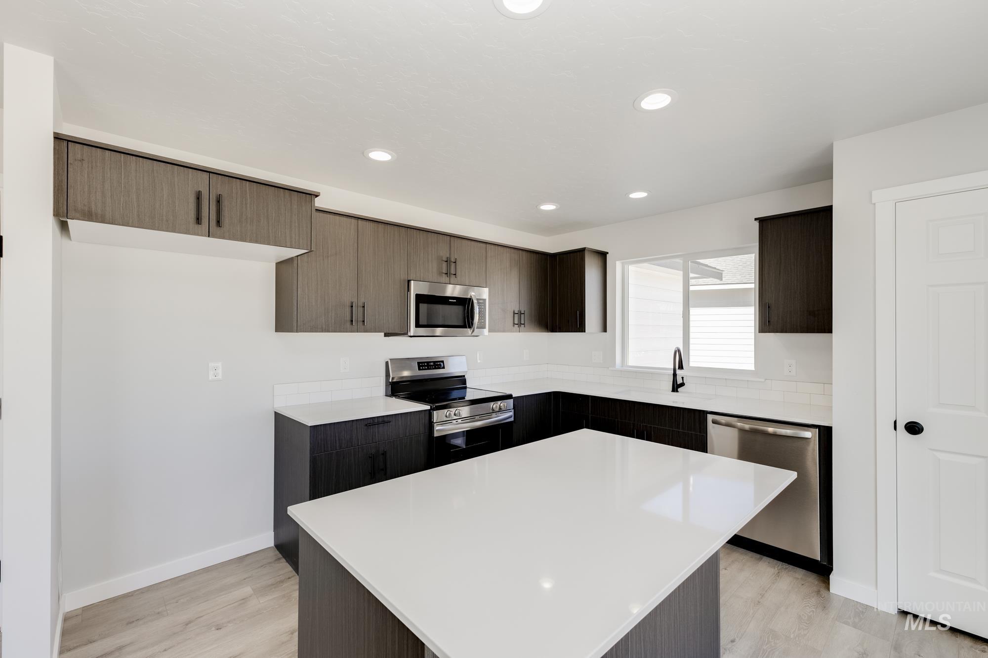 18417 N Trumpet Lily Ave