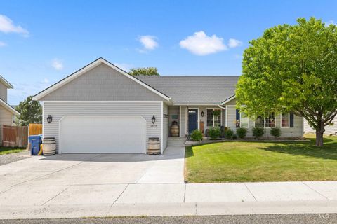 Photo of 1509 N Cedar Street, Jerome, ID 83338 (MLS # 98973417)