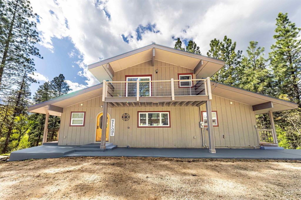 Photo of 13 Brittany Lane, Garden Valley, ID 83622 (MLS # 98983827)