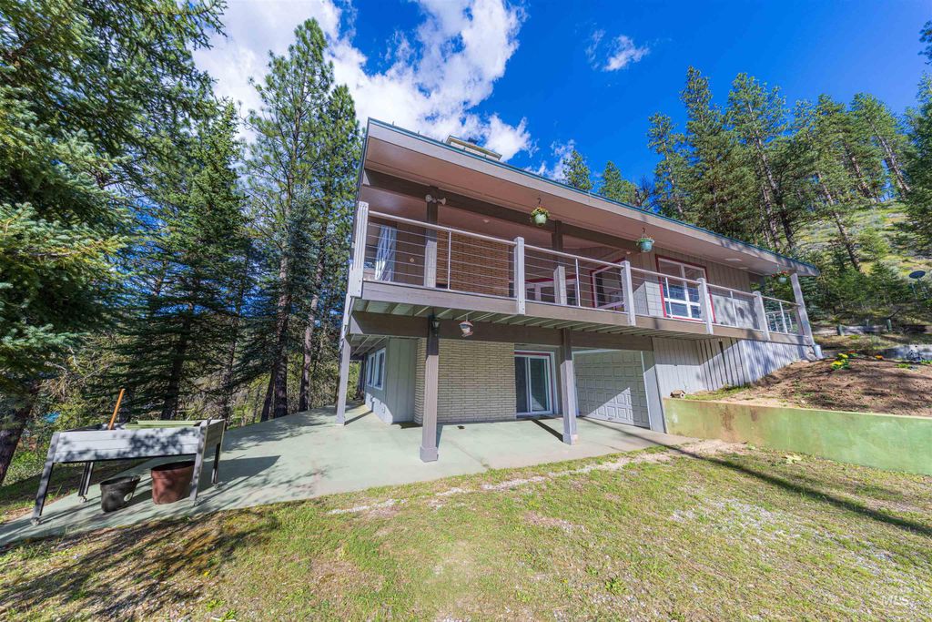 Photo of 13 Brittany Lane, Garden Valley, ID 83622 (MLS # 98983827)