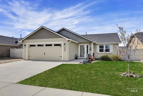 Photo of 122 Concourse Ave, Caldwell, ID 83605 (MLS # 98979895)