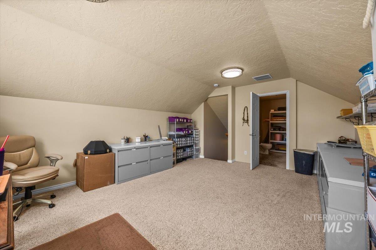 Horseshoe Bend, Idaho 83629, United States, 3 Bedrooms Bedrooms, ,3 BathroomsBathrooms,Residential,Active,227549