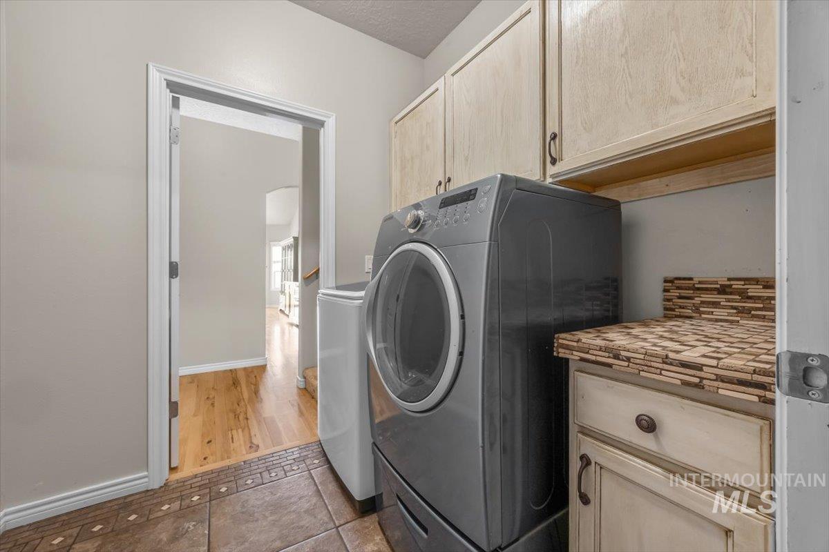 Horseshoe Bend, Idaho 83629, United States, 3 Bedrooms Bedrooms, ,3 BathroomsBathrooms,Residential,Active,227549