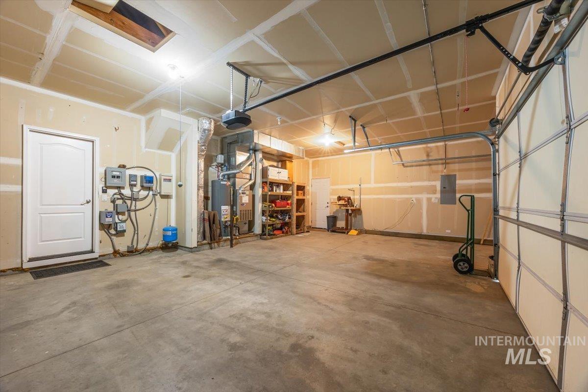 Horseshoe Bend, Idaho 83629, United States, 3 Bedrooms Bedrooms, ,3 BathroomsBathrooms,Residential,Active,227549