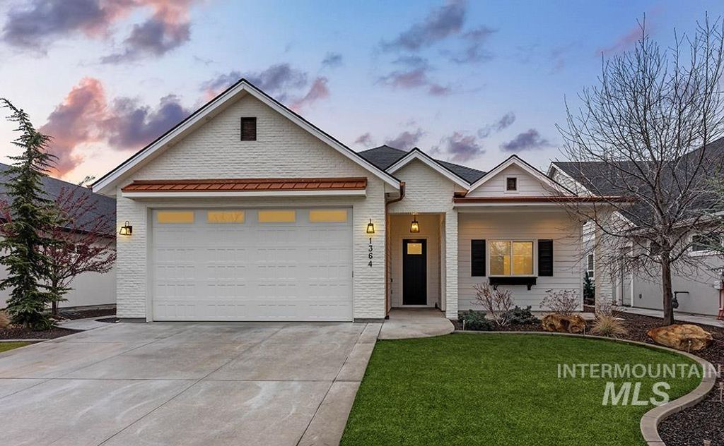 Photo of 1364 N Laconia Ave, Eagle, ID 83616 (MLS # 98976330)