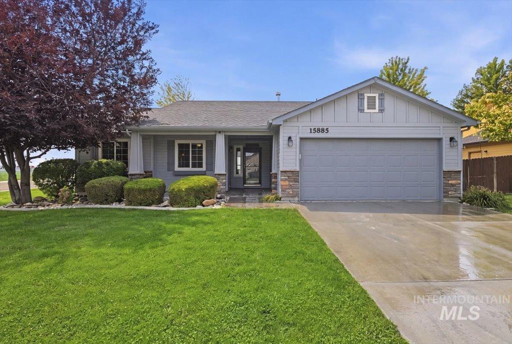 Photo of 15885 Granite Peak Avenue, Nampa, ID 83651 (MLS # 98995164)