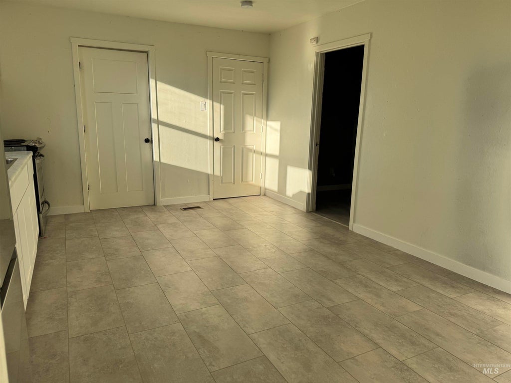 Photo of 861 8th Avenue North AVE, Payette, ID 83661 (MLS # 99004013)