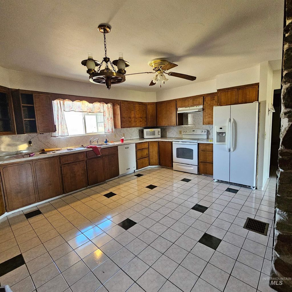 Photo of 1034 Greencreek Road, Greencreek, ID 83533 (MLS # 98951663)