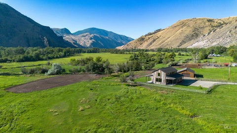 Photo of 13 Truth Dr, Salmon, ID 83467 (MLS # 98994313)