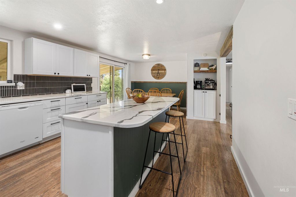 Photo of 604 Line St, Deary, ID 83823 (MLS # 98980644)