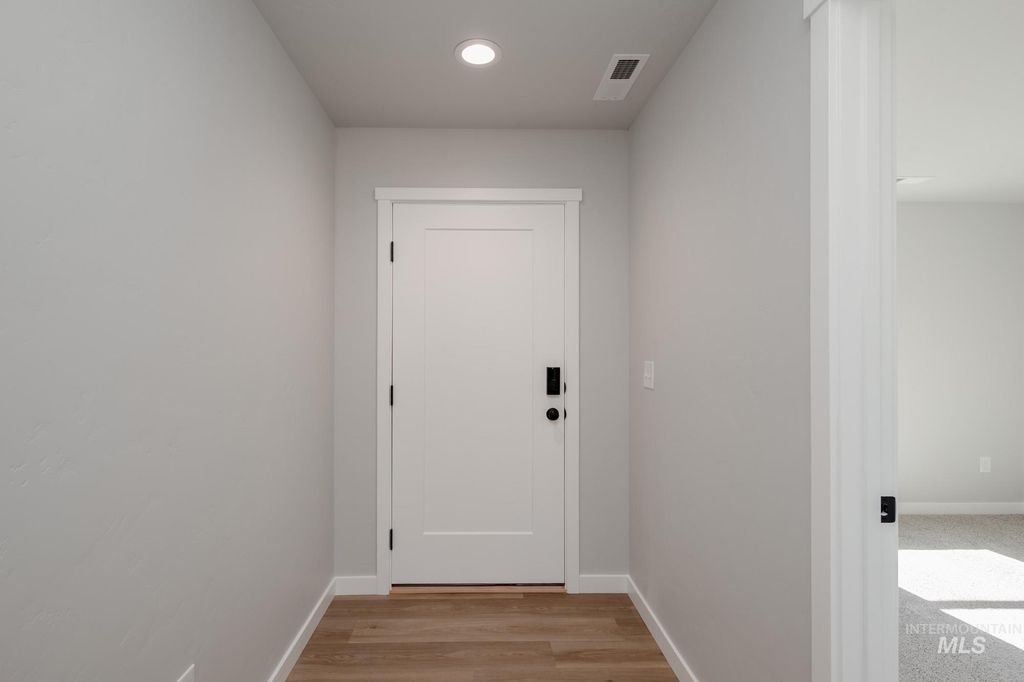 Photo of 1120 Woods Bog Ct, Middleton, ID 83644 (MLS # 98964542)
